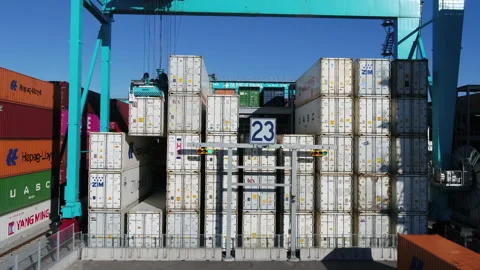 Quality Control: Tips for Assessing the Condition of Used Shipping Containers